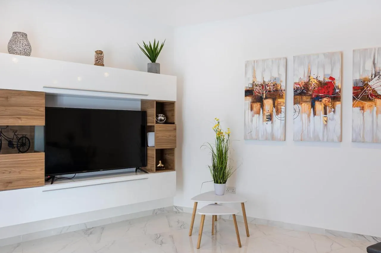 Ha2- Modern And Spacious 3 Bedroom Apartment San Gwann