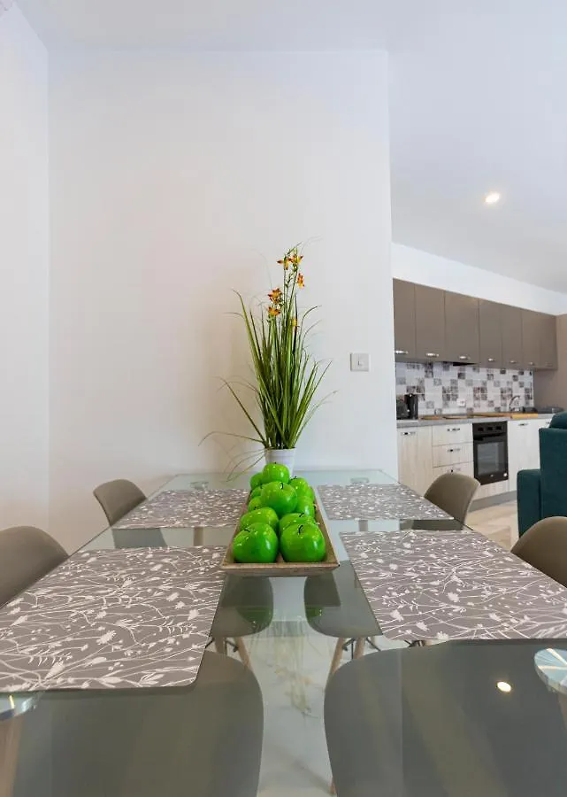 Ha2- Modern And Spacious 3 Bedroom Apartment San Gwann
